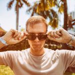 Armin van Buuren - Sunny Days