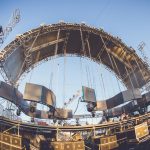 Escenario de macrofestival